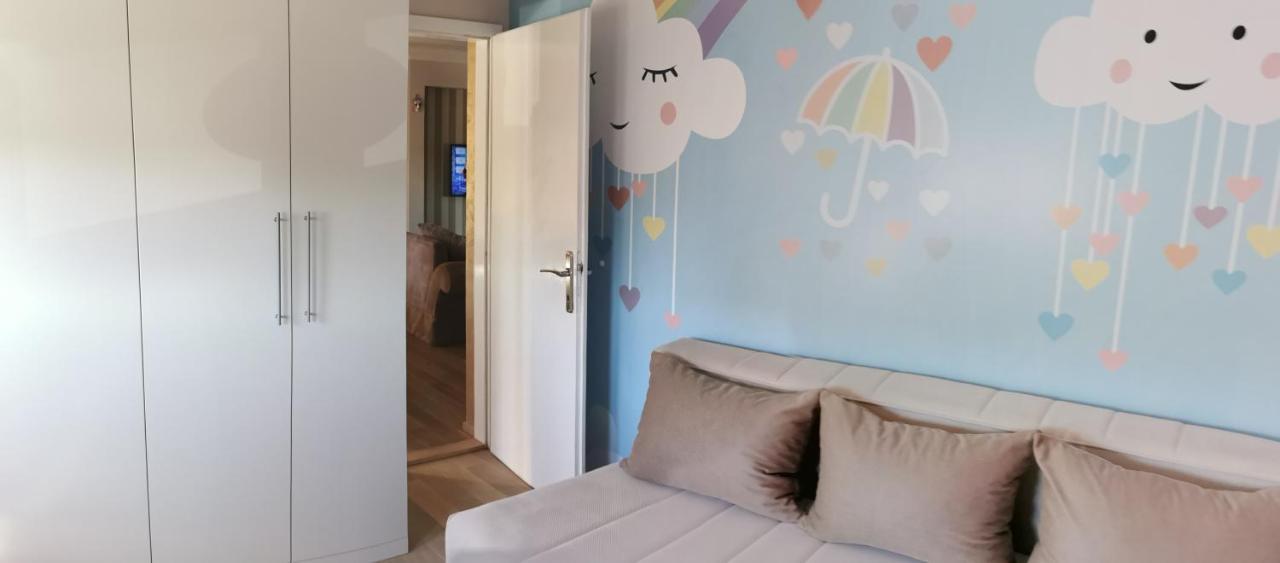 Lux Apartman Lena Beograd Eksteriør billede